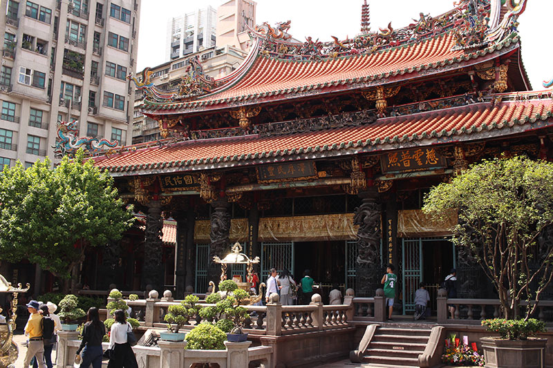 temple Longshan